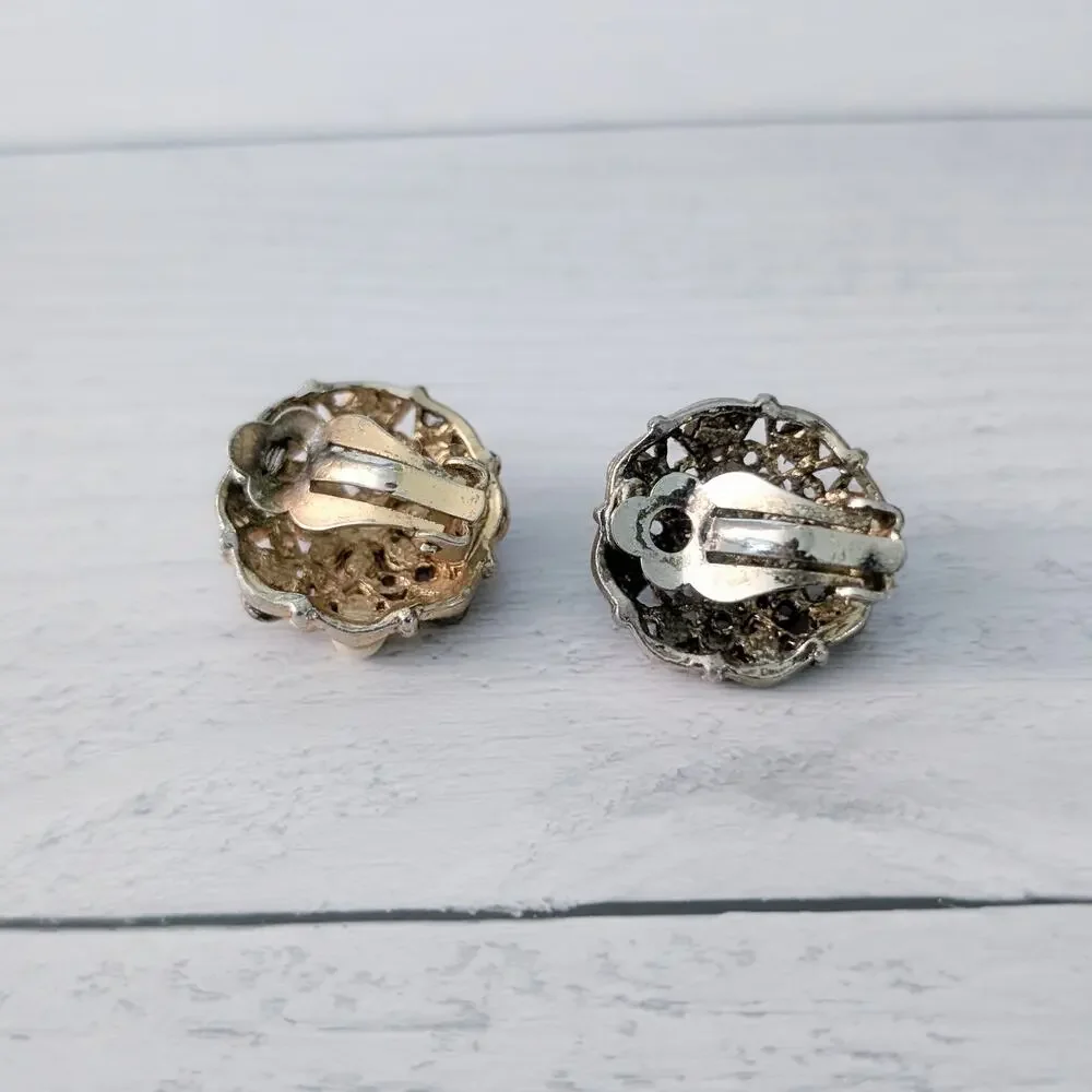 Vintage Clip On Earrings 7/8